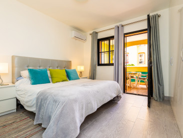 Apartment in Mijas Costa — photo 4