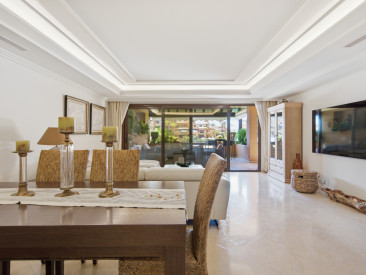 Apartment in Estepona — photo 5