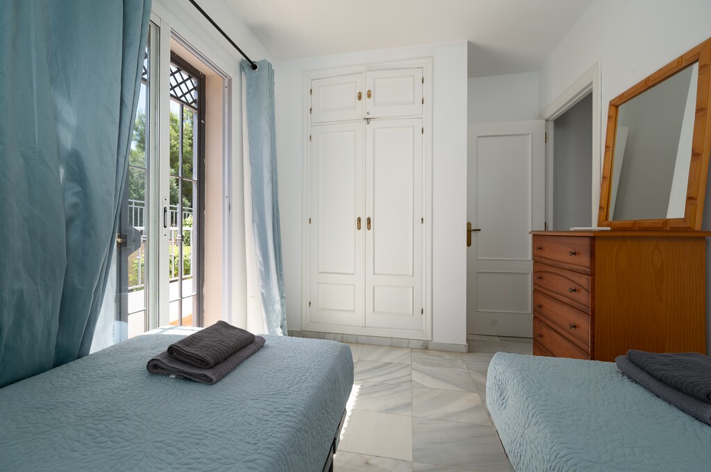 MEO2628E - Town House in Nerja