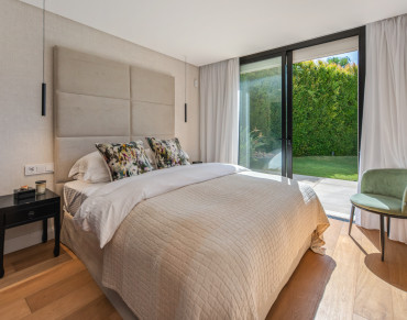 Villa for sale in Nueva Andalucia - SV2586