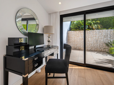 Villa in Marbella — photo 5