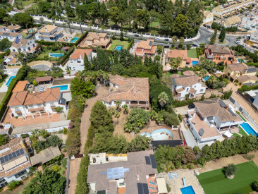 Plot / Land in Marbella