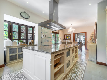 Villa in Marbella — photo 4