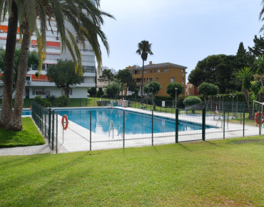 Apartment for sale in Benalmadena Costa - R5447113