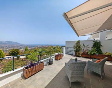 Town House for sale in Marbella East - BEMT334