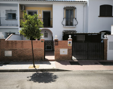 Town House for sale in Fuengirola - R5447227