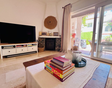 Town House for sale in El Paraiso - R5384656