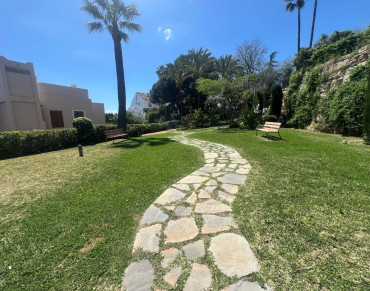 Apartment for sale in El Paraiso - R5182378