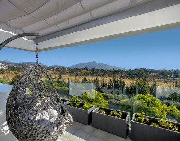 Penthouse for sale in Estepona - R5193622