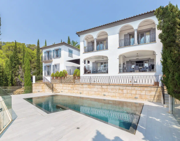 Villa for sale in Bendinat - 30750