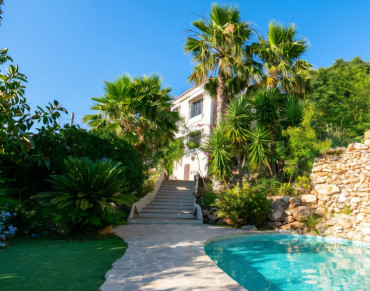 Guesthouse for sale in Alhaurín el Grande