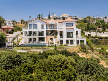 Villa in Benahavis