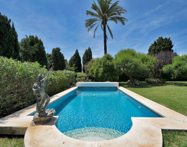 Villa for sale in Estepona East - 343-R5374885