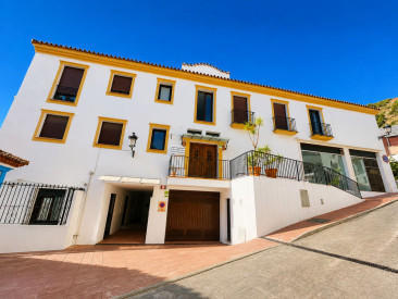 Penthouse in Benahavis — photo 3