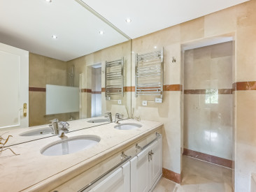Apartment in Estepona — photo 6