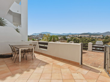 Apartment in Estepona — photo 6