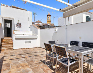 Town House for sale in Estepona Town - TMRT11648