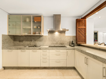 Penthouse in Marbella — photo 6