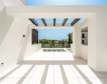 Apartment for sale in Marbella Golden Mile - W-04ABB6