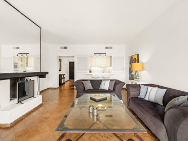 Apartment in Marbella — photo 4