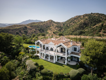 Villa in Marbella — photo 3