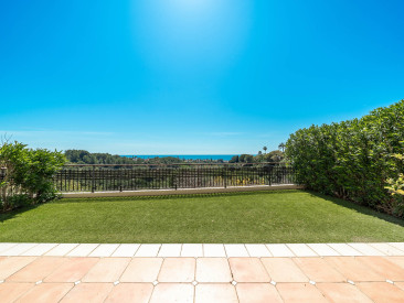 Apartment in Marbella — photo 3