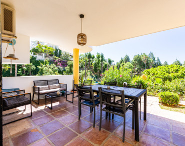 Apartment for sale in Calahonda - ST6387
