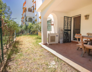 Apartment for sale in Marbella Golden Mile - DE1574