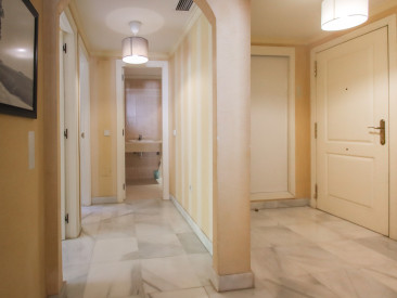 Apartment in Marbella — photo 2