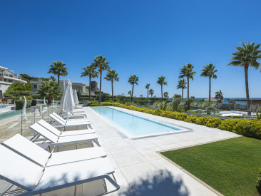 Apartment in Estepona — photo 2