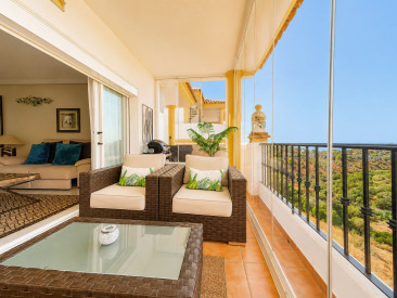 Penthouse in Calahonda — photo 4