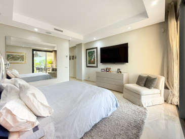 Apartment in Marbella — photo 4