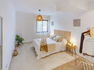 Apartment in Marbella — photo 2