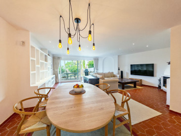 Town House in Marbella — photo 4