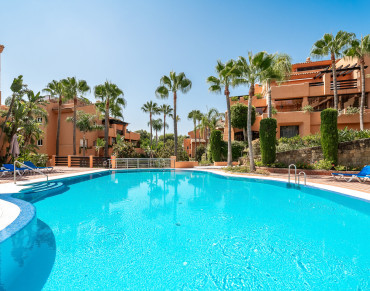 Penthouse for sale in Marbella Golden Mile - W-04B4TI