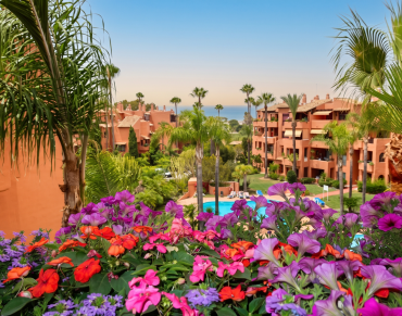 Penthouse for sale in Marbella East - HRB-01747P