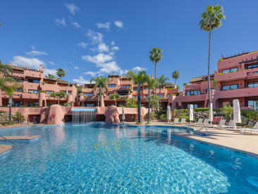 Apartment in Estepona — photo 6