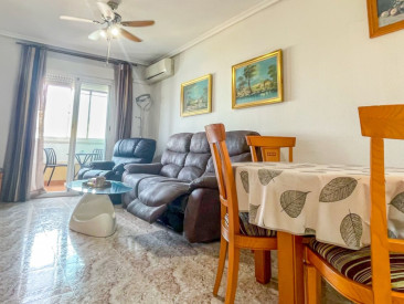 Apartment in Torrevieja — photo 2