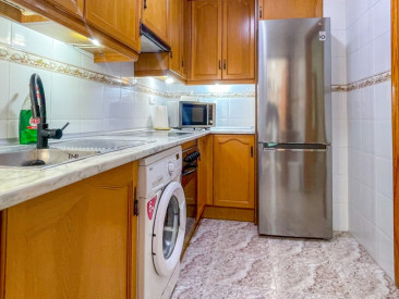 Apartment in Torrevieja — photo 6