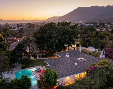 Villa for sale in Marbella East - W-0491NZ
