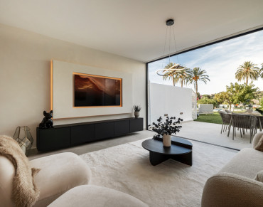 Town House for sale in Nueva Andalucia - CP31082