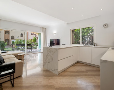 Apartment for sale in Marbella East - CP31085