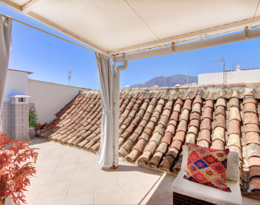 Town House for sale in Estepona Town - TMRT11650