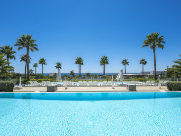 Apartment in Estepona — photo 3