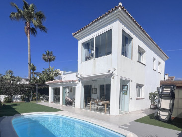 House in Costalita