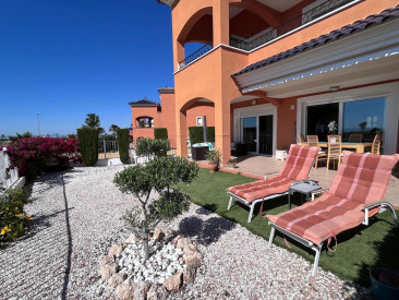 Apartment in Altaona Golf And Country Village
