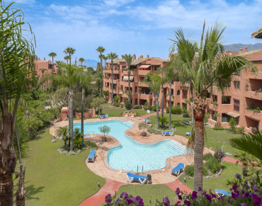 Penthouse for sale in Marbella East - LS50226