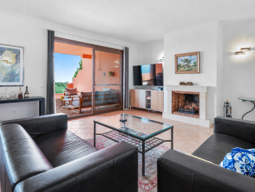 Apartment in Marbella — photo 4
