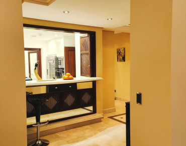 Apartment for sale in Estepona - R4808713