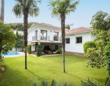 Villa for sale in Marbella East - 209-01417P